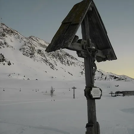 Welcome-Bienvenue-Добро Пожаловать アパート フラッハウ